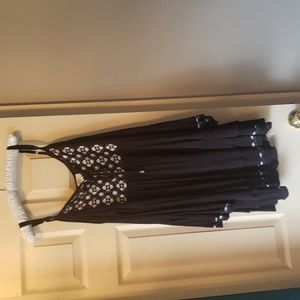 Large "exist" rayon black dress with embroidery